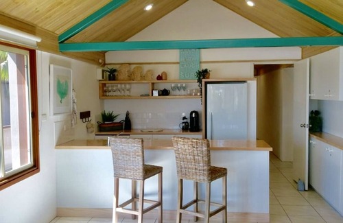 Currarong House | Peninsula - Absolute Waterfront, Currarong.