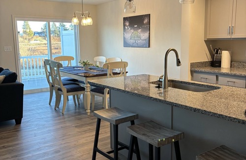 State College House | PENN STATE HOUSE-New construction, 3-BR townhome, 4 miles from Beaver Stadium.