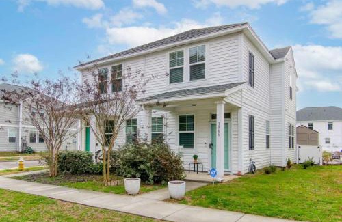 North Charleston House | Penny Lane Park Circle 15m dwtn CHS