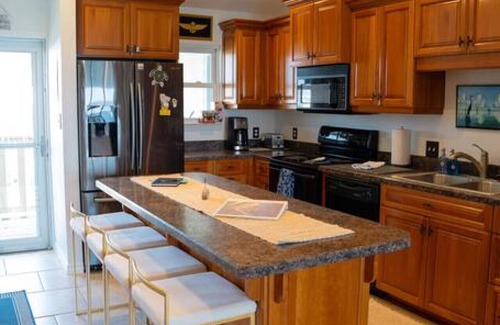 Pensacola Beach Condo | Pensacola Beach Condo w/Great Views (F12)