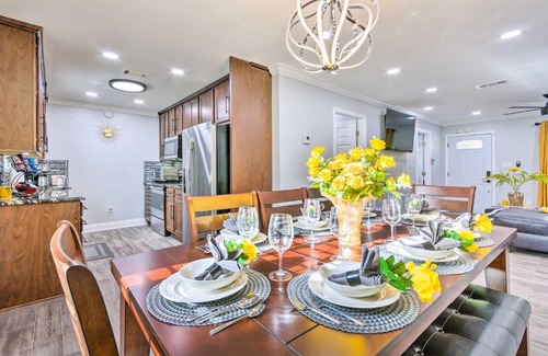 Pensacola Apartment | Pensacola Vacation Rental Close to Beaches!
