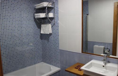 Catasol Hotel | Pensión Pousada Chiquitin