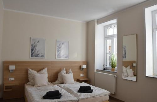 Oberdorla House | Pension Alte Flugleitung