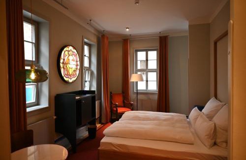Naumburg Bed & Breakfast | Pension Alter Bischofshof