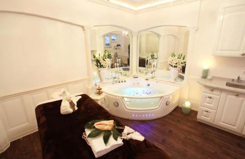 Ostseebad Dierhagen Apartment | Pension Amo Marem