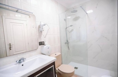 Caldas de Reis House | Pension As Burgas