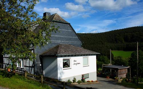 Sorpetal House | Pension Bergfrieden