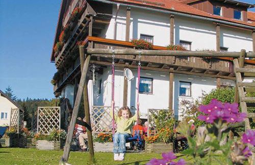 Neuschoenau House | Pension Draxlerhof