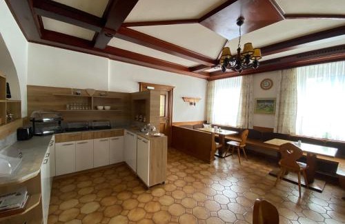 Selzthal Hotel | Pension Eder