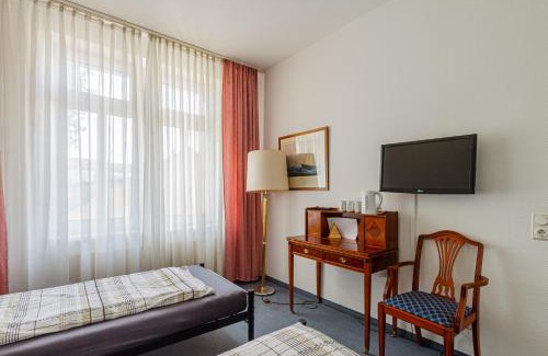 Mickten House | Pension für Monteure in Dresden, Zimmer mit eigenem Bad und großer Gemeinschaftsküche