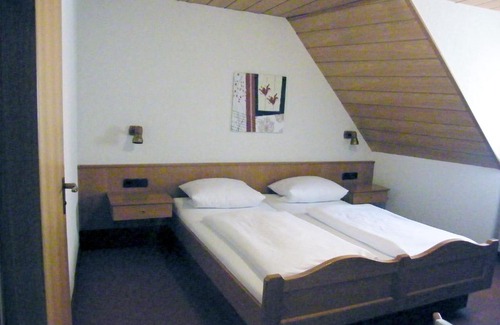 Rothenburg Old Town House | Pension Hofmann-Schmölzer