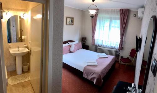 Radauti House | Pension Hotel Fast