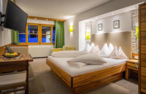 Lech am Arlberg House | Pension Juliana