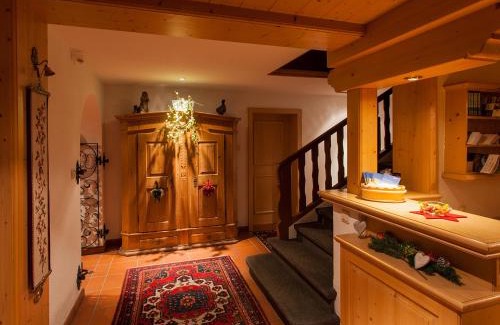 Lech am Arlberg Bed & Breakfast | Pension Kilian