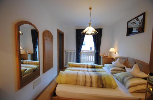 Colfosco Hotel | Pension Mirandola