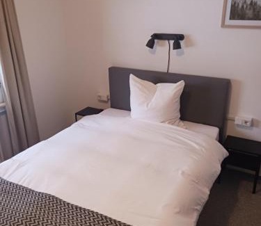 Medelon House | Pension Orketal