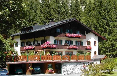 Lofer House | Pension Sonneck