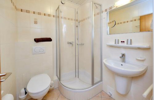 Bayerisch Eisenstein House | Pension Sonneneck mit Wellnessnutzung