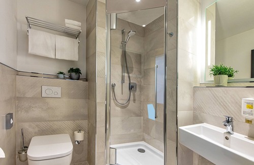 Warnemuende House | Pension StromInn