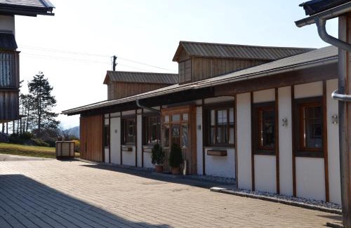 Hermagor-Pressegger See Bed & Breakfast | Pension zum Schreiner