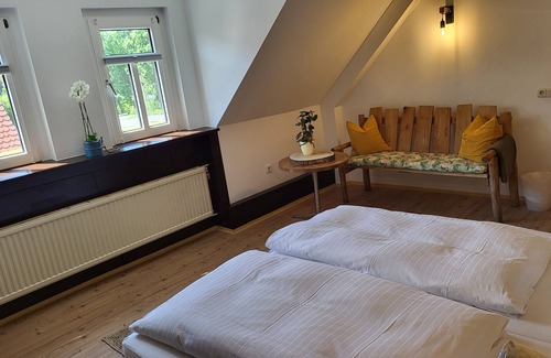 Freyburg House | Pension Zur Neuenburg