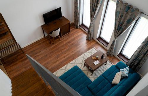 Jibert House | Pensiune și Restaurant Silvania