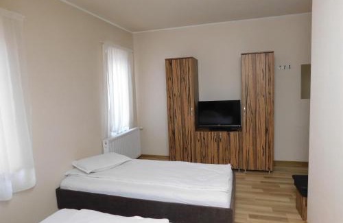 Hereclean House | Pensiunea Agroturistica Havanna