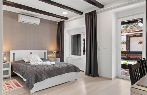 Sibiu House | Pensiunea Alina "Adults Only"