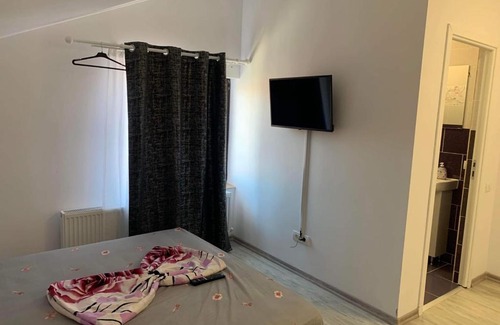 Navodari House | Pensiunea AMIRA