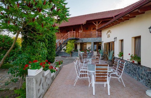 Alba Iulia House | Pensiunea Ara