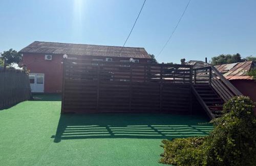 Crisan House | Pensiunea BiBi