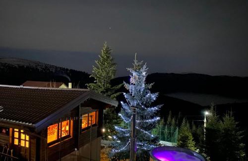 Novaci House | Pensiunea Casa Ancutei
