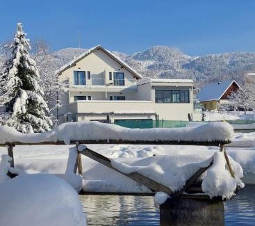 Borsa House | Pensiunea Cascada