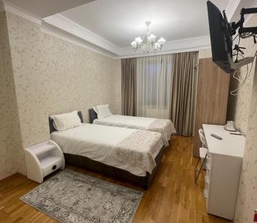 Nord-Est House | Pensiunea Crystal