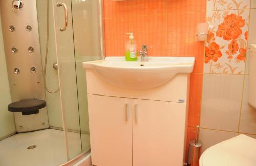 Riu de Mori House | Pensiunea Dumbrăvița