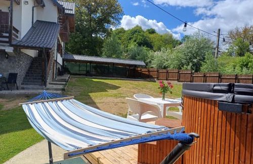 Bughea de Jos House | Pensiunea Eden