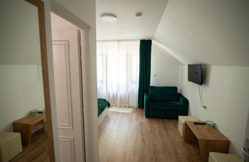 Rosia House | Pensiunea Green Roșia