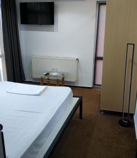 Iasi House | Pensiunea Jolie