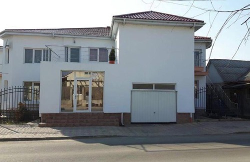 Techirghiol House | Pensiunea Leonte