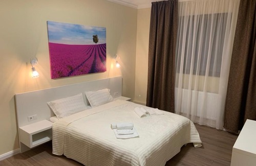 Sinmartin House | Pensiunea LOS
