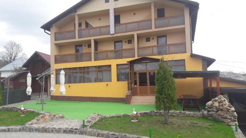 Valea Iasului House | Pensiunea Nicol