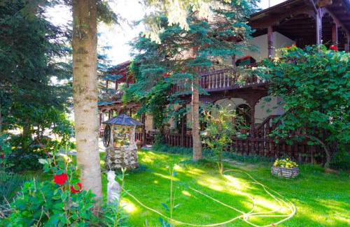 Borsa Hotel | Pensiunea Perla Maramuresului