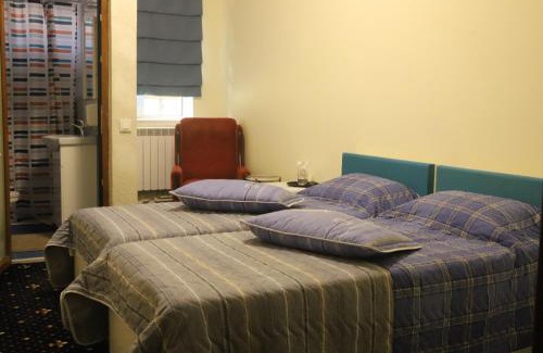 Chiscani House | Pensiunea Sabrina