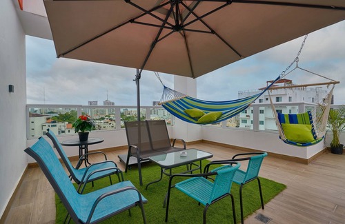 Downtown Santo Domingo Apartment | Pent house, pool, private terrace, great location.