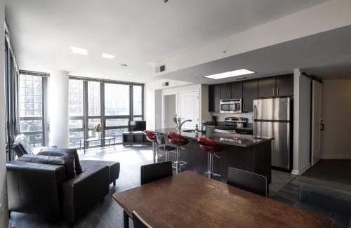 Aurora Highlands Apartment | Pentagon Luxe Apartments Arlington - Near DC