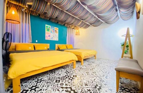 Hang Dao Apartment | Penthouse/3BR/Terrace/Hot tub/2WC/2' to Hoankiem Lake & Ta Hien Beer street