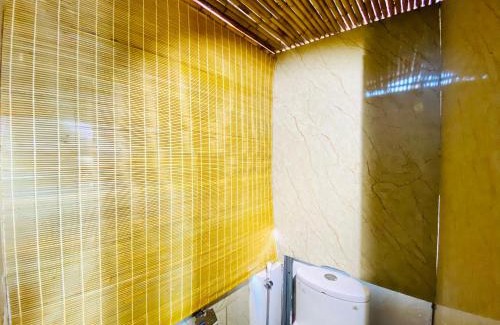 Hang Dao Apartment | Penthouse/3BR/Terrace/Hot tub/2WC/2' to Hoankiem Lake & Ta Hien Beer street