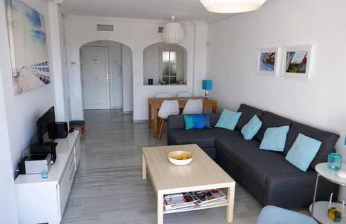 Benahavis Apartment | PENTHOUSE 6 PERSONS ON THE GOLF LOS ARQUEROS, NEAR PUERTO BANUS, MARB