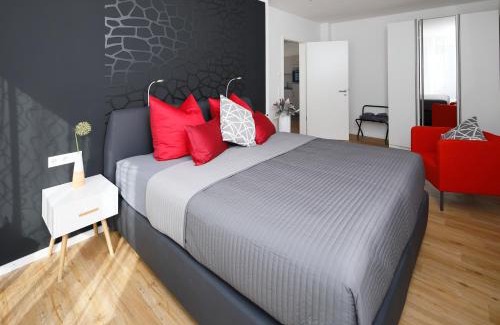Bruhl-Guterbahnhof Apartment | Penthouse-Appartements Freiburg