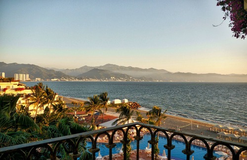 Marina Vallarta Condo | 'Penthouse' At 5 Star Ocean Front Resort Velas Vallarta